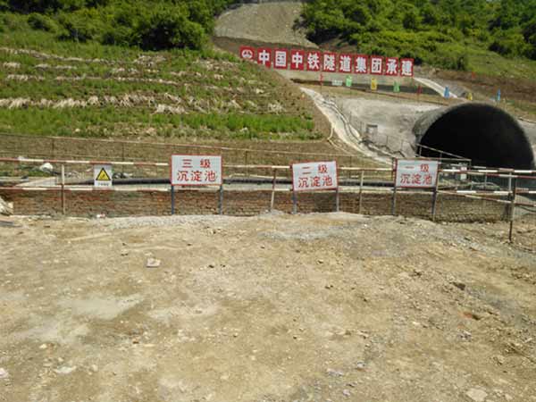 输水隧道供、排水工程